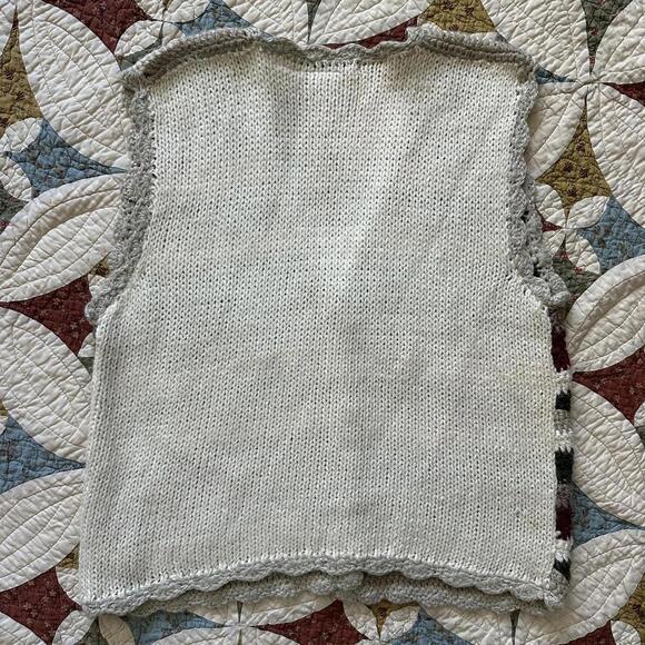 Vintage green and burgundy hand knit cottagecore boho granola vest - Picture 5 of 5